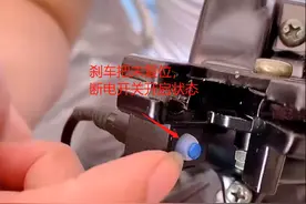 电动车半路不走了，先别推车，应急解决方法一次性告诉你，很实用图片