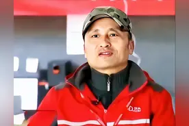 京东001号快递员退休：死心塌地工作16年，刘强东承诺的房买了吗图片