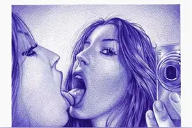 他画下30多个前女友们的“私密照”，张张妖娆多姿、风情万种图片