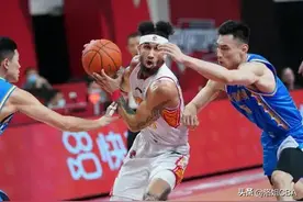 CBA三消息：深圳考虑更换外援，杜锋运气比较差，冯莱不回上海队图片