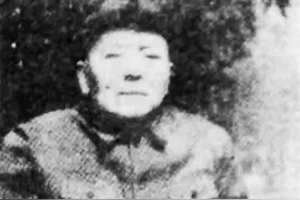 张如屏 他牵头在杂货铺成立安徽工委图片