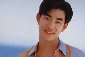 香港过气歌手，却是亿万富豪图片