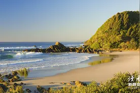 一个人最聪明的活法：少怒，少虑，不怨，不比图片