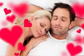 醉酒后男子这样做，妻子对他无微不至。。图片