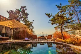 青岛涵碧楼节日疗愈之旅：双旦专享汤泉养生套餐图片