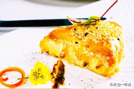 港式牛肉馅酥饼做法，一口酥牛肉内烫，光千层酥皮就要捶打一百次图片