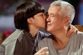 赵本山10岁外孙颜值高，老赵因愧疚补偿长女，女婿为进豪门寻短见图片