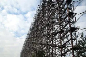 前苏联雷达系统，一开机就会造成全球无线电灾难，靠近我国有一部图片