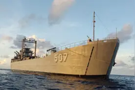 惊爆！中菲海战现场曝光，中国军舰强势出击！图片