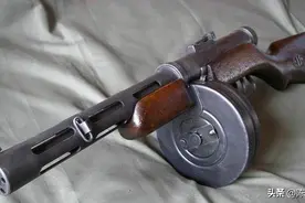 抗战时期应该装备哪种冲锋枪？汤姆森、MP40、波波沙哪个好？图片