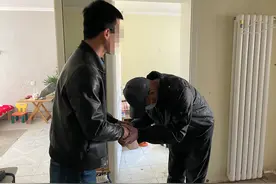 女孩街头卖绿植筹款救弟弟，北京南京西藏济南…这些人都站了出来：虽不相识但都有一个愿望图片