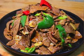 炒猪肝鲜嫩不老有秘诀，学会这个做法，在家做得比饭店还好吃图片