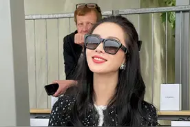 巴黎时装周：刘诗诗满分贵气，张柏芝好性感，范冰冰生图现原形图片