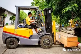 叉车证怎么考要多少钱多久拿证？图片