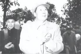 最幸运的上将是谁？他本来要脱军装，一个历史机遇改变了命运图片