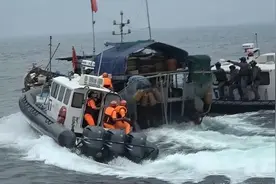 台湾当局再次扣押大陆渔船，粗暴抓捕5人，口出狂言不准“越界”图片