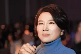 “铁娘子”董明珠：丈夫早逝至今单身，她也有普通妈妈的烦恼图片