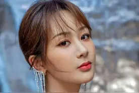 杨紫30多岁无人能娶，王俊凯一语道破原因。图片