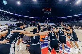 战胜清华附中！石家庄二中西校区女篮勇夺中国初中生篮球联赛总冠军图片