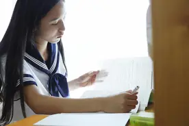 初中语文暑假预习：《红星照耀中国》精读图片