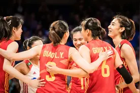 中国女排奖金曝光！3人额外1万美金，蔡斌还有更大目标图片
