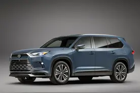 良心低配版？2024款丰田大汉兰达配置表一览图片