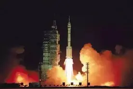 神舟1号到14号历次发射瞬间回眸图片