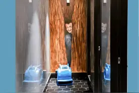 广州商场“厕所门”事件曝光，现场画面流出：太恶心图片