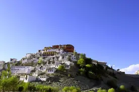 我国至今仍没放弃的领土，面积是上海的7倍，人口却只有26万。图片