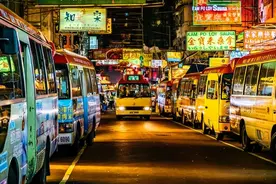 为啥在香港很少见到国产车？当地人：不是不买，我们也没办法图片