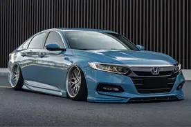 姿态风本田10代雅阁，这小清新的风格能吸引到小姐姐吗？图片