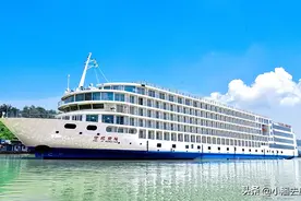 我们一行6人，从北京出发游三峡，乘坐世纪荣耀，花费近3.6万元图片