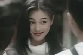 港剧里“惊鸿一现”的内地女星，年轻时都是一眼万年的美人图片