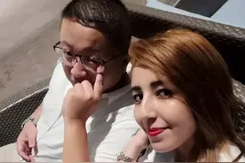 山东农村小伙定居北非，娶非洲娇妻，达千万身家，岳父表示：真香图片