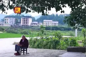 1942年贵州男子参军，98岁军嫂苦等77年，终身未改嫁请大家帮忙找图片