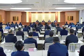 太原阳曲县领导干部大会召开 宣布省委市委关于县委主要负责同志调整的决定图片