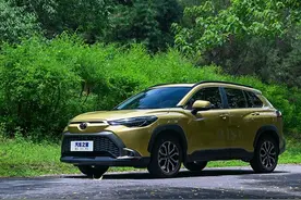 丰田锋兰达：和CR-V同级的丰田SUV？不到13万？它还全系标配7气囊图片