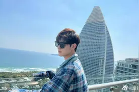 祖师爷童锦程表白林七七，直言：就喜欢你这样四十多岁的女人图片