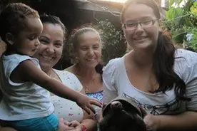 巴西女子家中的乌龟无故不见了，30年后在阁楼找到，还活得好好的图片