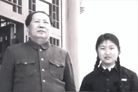 1977年李敏回韶山，见堂叔顿时落泪：我现在才明白父亲最后的嘱托图片