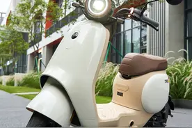 高颜值真智能！九号电动Q90正式亮相，小姐姐都爱不释手图片