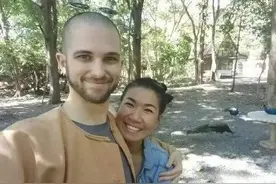 结婚7年，老公变性成女人，她爱不变图片