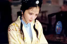 陶慧敏、夏菁、傅艺伟、何晴，北影版《红楼梦》主要人物造型照图片