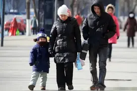 为何越来越多的00后成了“断亲族”，不愿意走亲戚？原因很现实图片