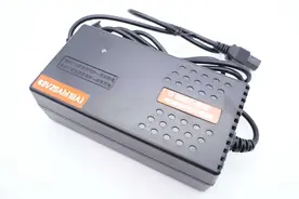 480W大功率快充，黑科技还是噱头？雅迪石墨烯电池专用充电器拆解图片