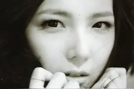 街灯晚餐，跟喜欢的人在一起，吃街边小吃也开心图片