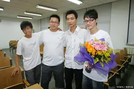 恭喜！广东18名学霸提前被清北大学录取，分别来自这七中学图片