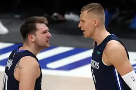 20中3！篮网独行侠比谁更铁，哈登只拿2分，全靠杜兰特阿德爆发图片