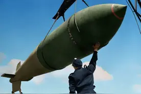 美国钻地弹威力恐怖，令各国都束手无策，不料反被中国破解图片