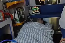 救护车转运800公里收2.8万，是在“打”生命的“劫”？图片